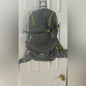 North Face Litus 22 Exploration Backpack Grey L/XL
